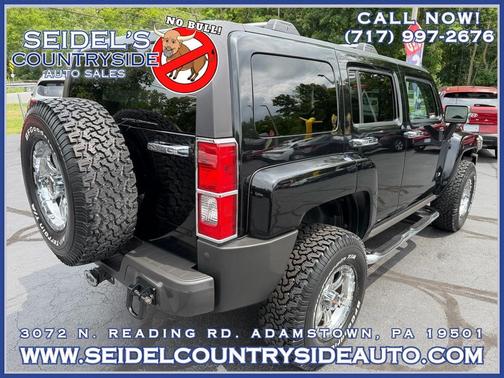 Black 2007 Hummer H3 Base