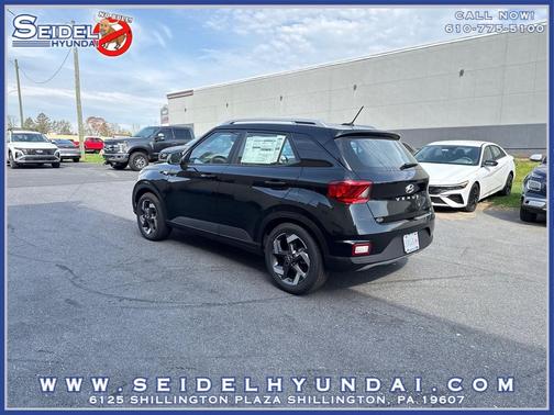 Onyx Black 2026 Hyundai VENUE SEL