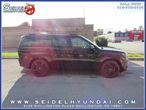 Phantom Black 2027 Hyundai SANTA FE HEV Calligraphy