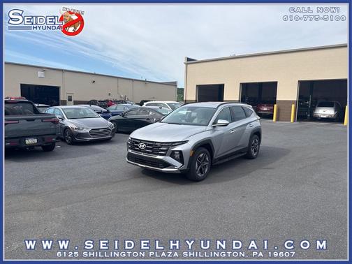 Shimmering Silver 2026 Hyundai TUCSON SEL Premium
