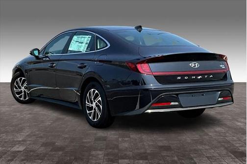2023 Hyundai SONATA Hybrid SE