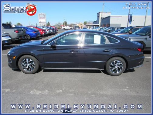 2023 Hyundai SONATA Hybrid SE