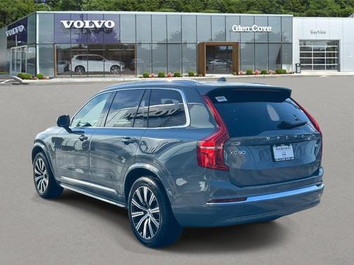 2023 Volvo XC90 B6 Plus 7-Seater