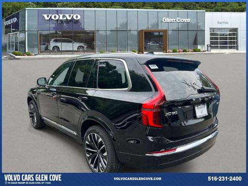 Onyx Black Metallic 2026 Volvo XC90 Plug-In Hybrid T8 Ultra 7-Seater
