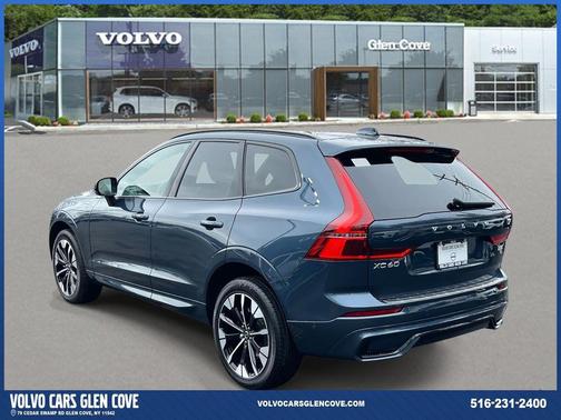 2026 Volvo XC60 B5 Plus