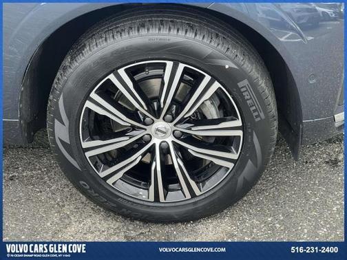 2022 Volvo XC60 B5 Inscription