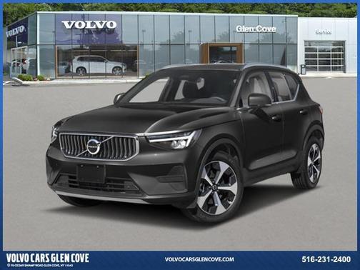 2025 Volvo XC40 B5 Plus Bright Theme
