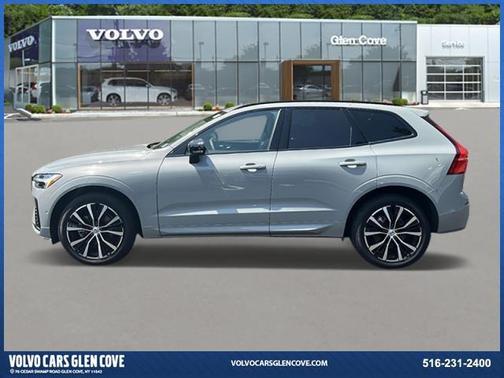 2025 Volvo XC60 B5 Plus