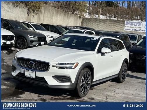 2026 Volvo V60 Cross Country B5 Ultra