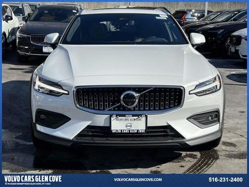 2026 Volvo V60 Cross Country B5 Ultra