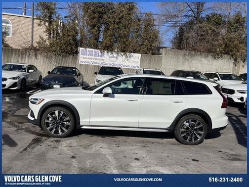 2026 Volvo V60 Cross Country B5 Ultra