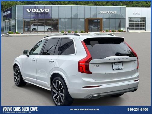 2019 Volvo XC90 T6 Momentum