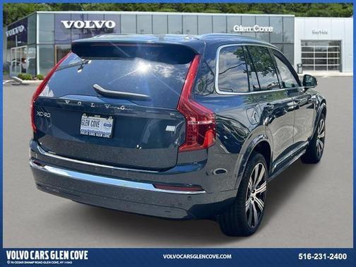 2024 Volvo XC90 Recharge Plug-In Hybrid T8 Ultimate Bright Theme 7-Seater