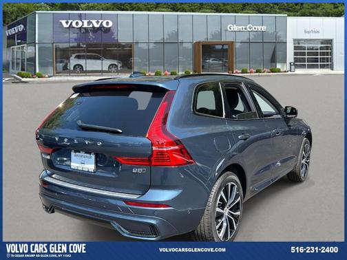 2025 Volvo XC60 B5 Plus