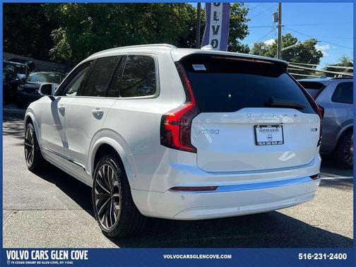 2025 Volvo XC90 B5 Plus