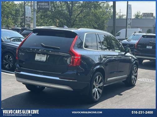 2022 Volvo XC90 T6 Inscription 7 Passenger