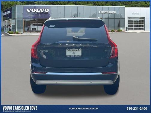 2022 Volvo XC90 T6 Inscription 7 Passenger