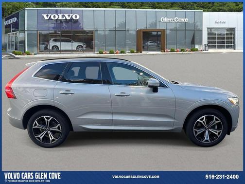 2022 Volvo XC60 B5 Momentum