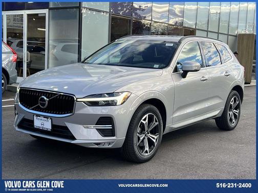 2022 Volvo XC60 B5 Momentum