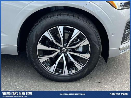 Silver 2023 Volvo XC60 B5 Plus Bright Theme