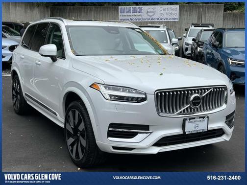 2023 Volvo XC90 Recharge Plug-In Hybrid T8 Ultimate Bright Theme 7-Seater