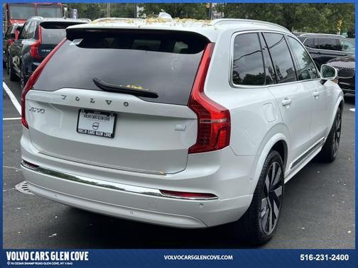 2023 Volvo XC90 Recharge Plug-In Hybrid T8 Ultimate Bright Theme 7-Seater