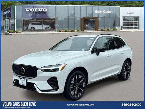Crystal White Metallic 2026 Volvo XC60 B5 Plus