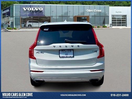 Photo 5 of 32 of 2020 Volvo XC90 T5 Momentum 7 Passenger