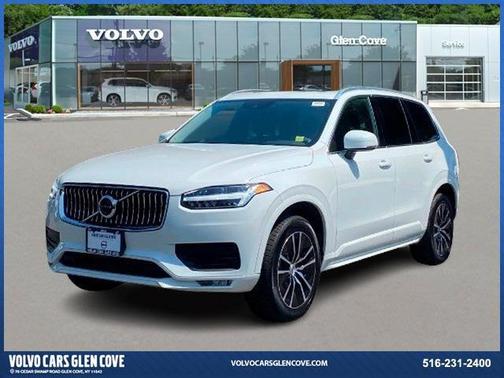 Photo 3 of 32 of 2020 Volvo XC90 T5 Momentum 7 Passenger