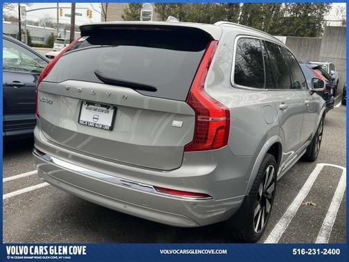 2024 Volvo XC90 Recharge Plug-In Hybrid T8 Plus Bright Theme 7 Passenger