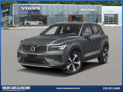 2025 Volvo XC40 B5 Ultra Dark Theme
