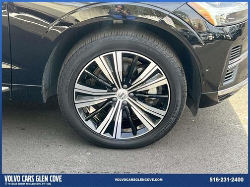 2023 Volvo XC60 Recharge Plug-In Hybrid T8 Plus Bright Theme