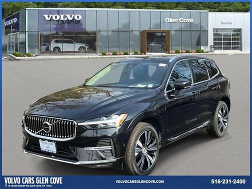 2023 Volvo XC60 Recharge Plug-In Hybrid T8 Plus Bright Theme