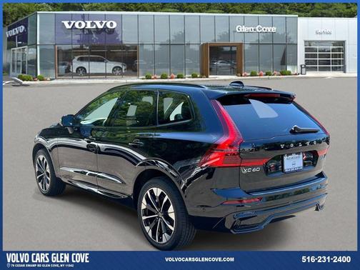 Onyx Black Metallic 2026 Volvo XC60 B5 Plus