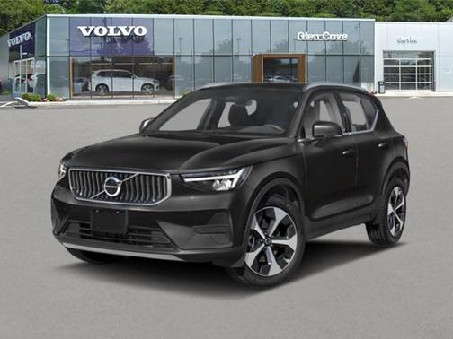 2026 Volvo XC40 B5 Core