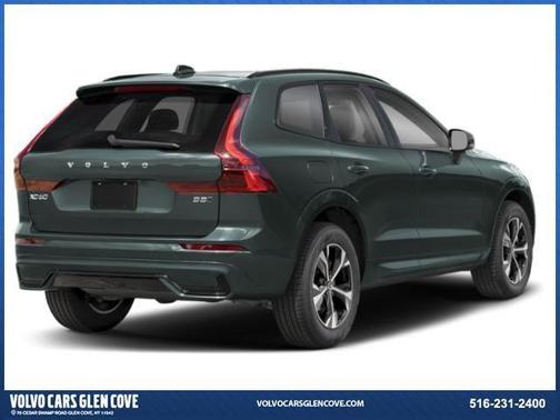 Forest Green 2026 Volvo XC60 B5 Plus