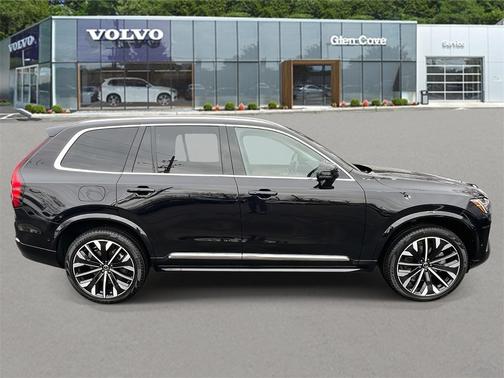 2026 Volvo XC90 B5 Plus 7-Seater