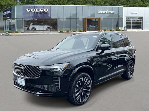 2026 Volvo XC90 B5 Plus 7-Seater