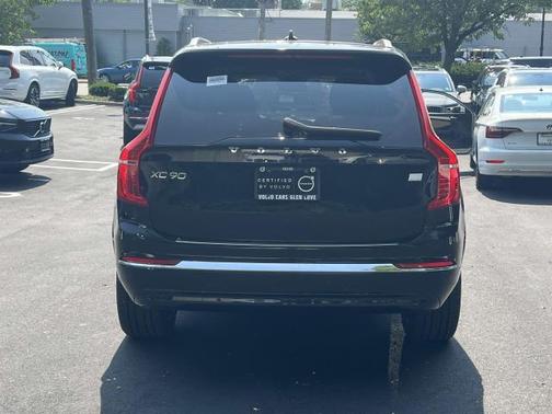 2023 Volvo XC90 Recharge Plug-In Hybrid T8 Ultimate 6-Seater