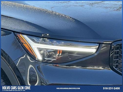 2026 Volvo XC40 B5 Ultra Black Edition