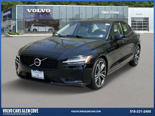 2022 Volvo S60 Recharge Plug-In Hybrid T8 R-Design Expression Extended Range