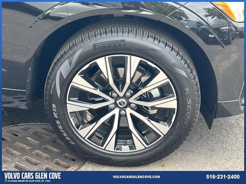 2025 Volvo XC60 B5 Core