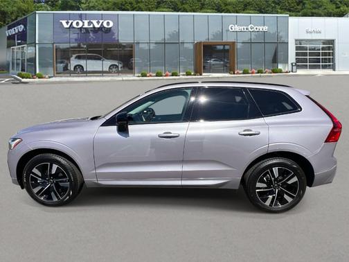 Silver 2026 Volvo XC60 B5 Core