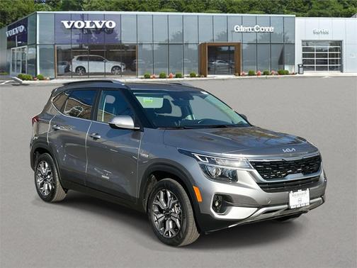 2022 Kia Seltos EX
