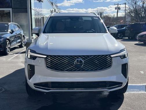 2026 Volvo XC90 B6 Ultra 7-Seater