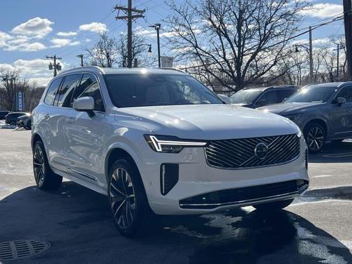 2026 Volvo XC90 B6 Ultra 7-Seater