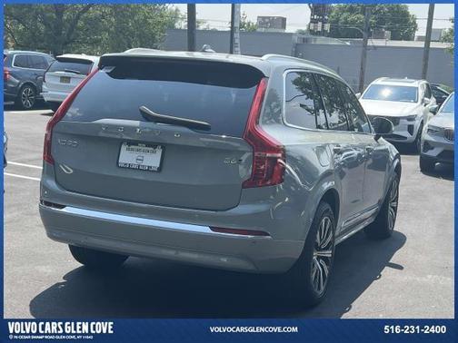2024 Volvo XC90 B6 Plus Bright Theme 7-Seater