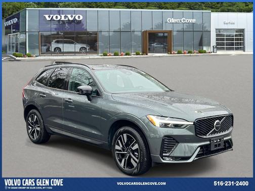 Forest Green 2026 Volvo XC60 B5 Core