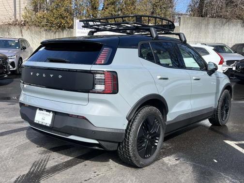 2026 Volvo EX30 TWIN MOTOR CROSS COUNTRY ULTRA