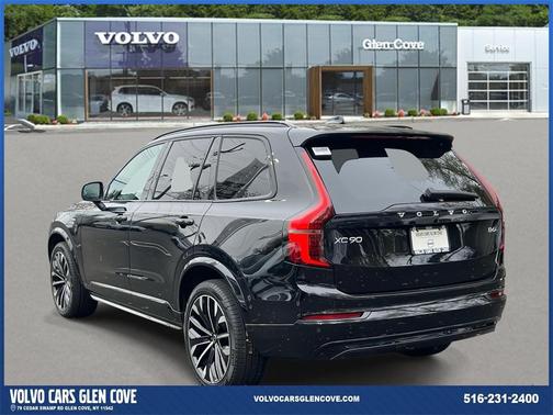 2026 Volvo XC90 B6 Ultra Dark Theme 6-Seater